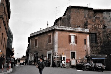 L'accesso al centro storico su Via Roma dalla Piazza A. Moro